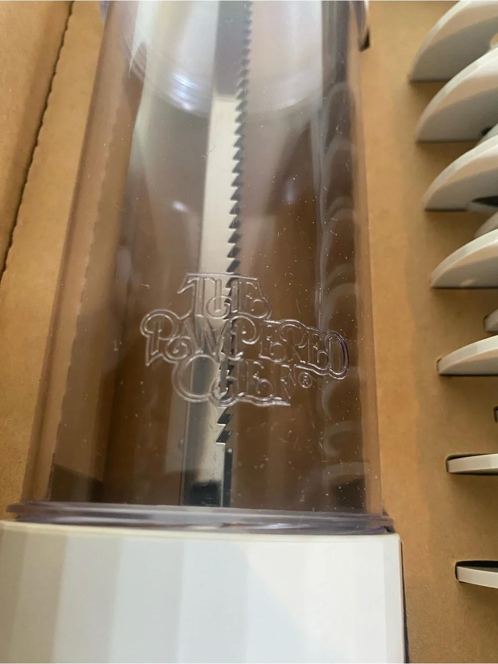 NIB Pampered Chef Spritz Cookie Press (Model 1525)